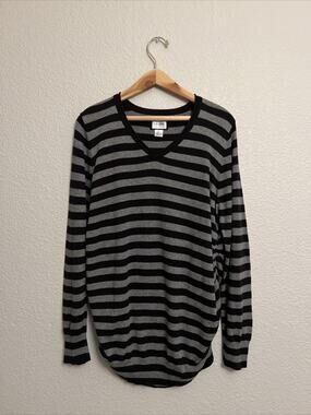 Motherhood Maternity Sweater Top Gray Black Stripe Ruch Sides Stretch Y2K 90s XL